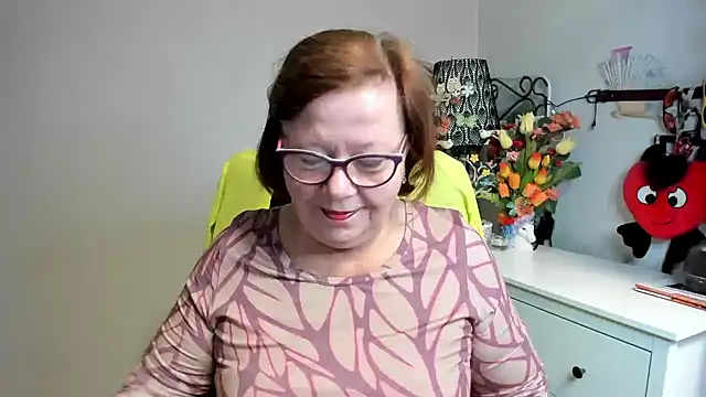 Adelewildx online show from 06.16.26