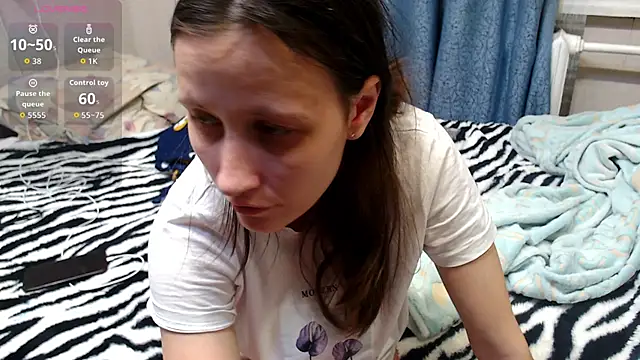 alisacucumber online show from 11.25.25