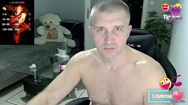 Snapshot of Maribor chatting on 03.18.25 Maribor online show from 03.18.25