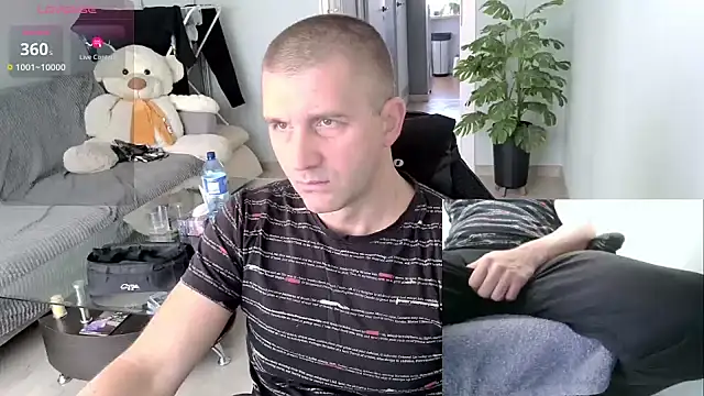 Snapshot of Maribor chatting on 11.05.25 Maribor online show from 11.05.25