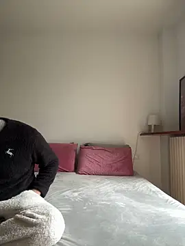 couplepenetration online show from 02.19.25