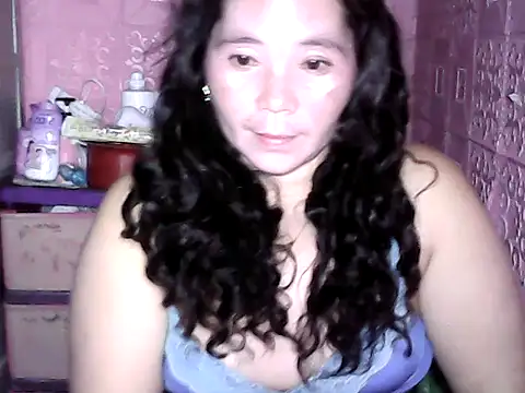 Snapshot of hotpusie_4u chatting on 02.07.26 hotpusie 4u online show from 02.07.26