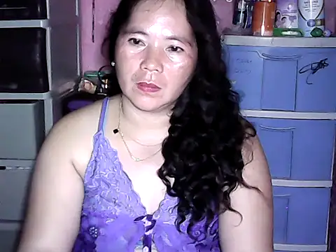 Snapshot of hotpusie_4u chatting on 03.01.26 hotpusie 4u online show from 03.01.26