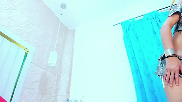 Snapshot of Rebecca_Mitchell chatting on 11.22.25 Rebecca Mitchell online show from 11.22.25