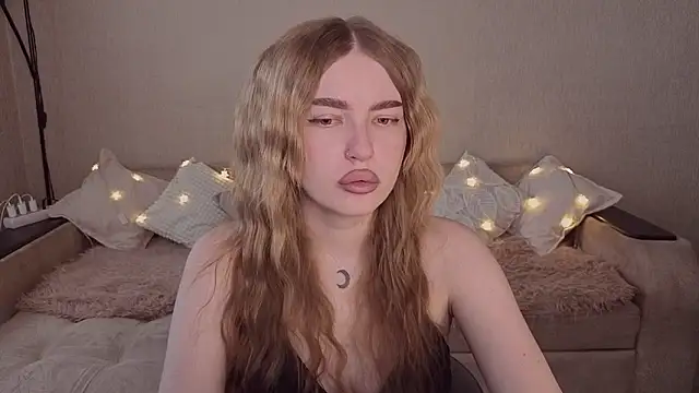 ViolettaLopez online show from 04.25.26