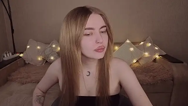 ViolettaLopez online show from 04.30.26