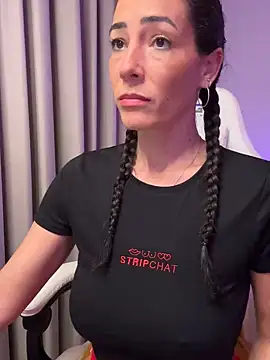 SweeetAlegra online show from 02.21.25