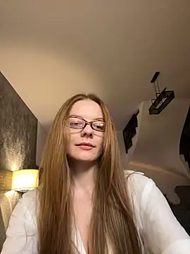Snapshot of LadyInBad chatting on 01.15.25 LadyInBad online show from 01.15.25