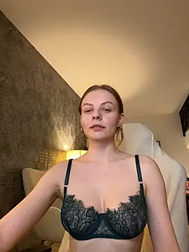 Snapshot of LadyInBad chatting on 01.30.25 LadyInBad online show from 01.30.25