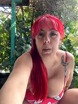 Snapshot of sofy_alone chatting on 09.14.25 sofy alone online show from 09.14.25