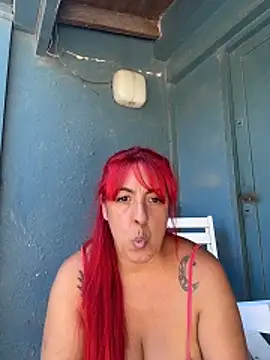 Snapshot of sofy_alone chatting on 11.14.25 sofy alone online show from 11.14.25