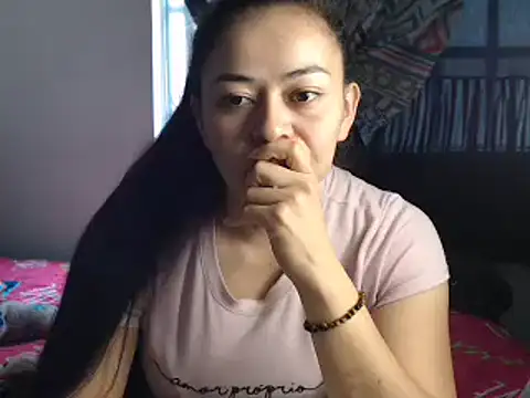 mayhott2 online show from 01.30.25