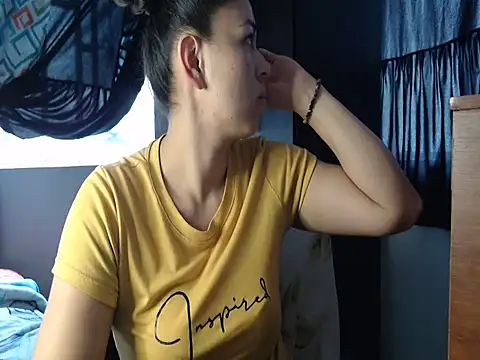 mayhott2 online show from 02.07.25