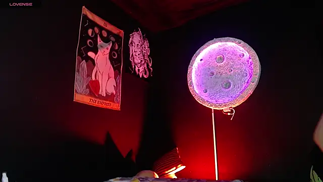 girl intense444 online show from 04.30.26