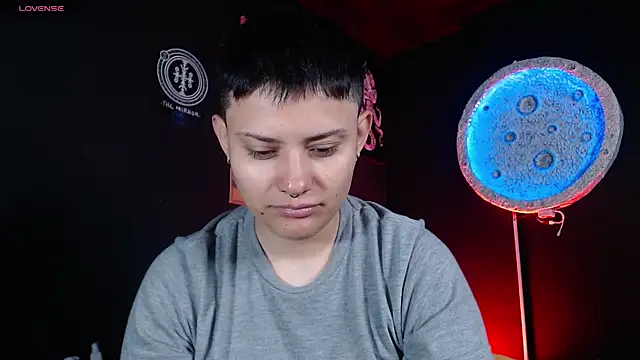 Snapshot of girl_intense444 chatting on 07.17.26 girl intense444 online show from 07.17.26