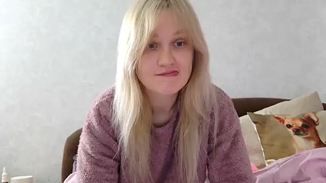 ModelEva online show from 10.11.25