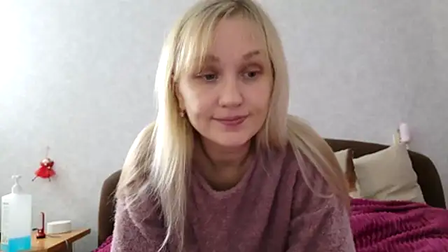 ModelEva online show from 10.21.25