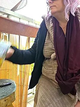 germanwoman01 online show from 10.19.25