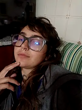 Snapshot of Blulilla69 chatting on 10.07.25 Blulilla69 online show from 10.07.25