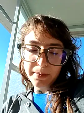 Snapshot of Blulilla69 chatting on 10.08.25 Blulilla69 online show from 10.08.25