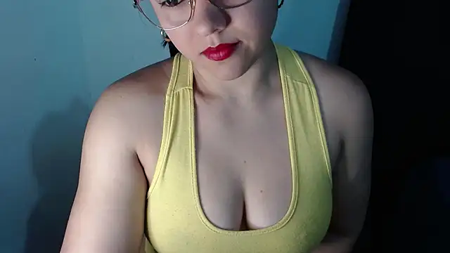 Snapshot of lizbodu chatting on 10.07.25 lizbodu online show from 10.07.25