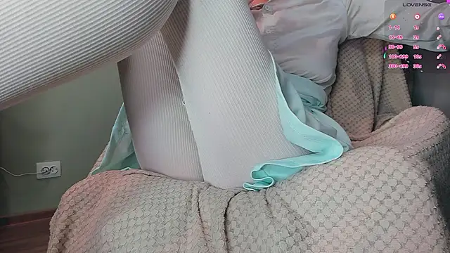 queen carly online show from 02.25.26