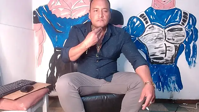 Snapshot of hardrock982 chatting on 12.18.24 hardrock982 online show from 12.18.24