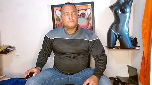 Snapshot of hardrock982 chatting on 01.07.25 hardrock982 online show from 01.07.25