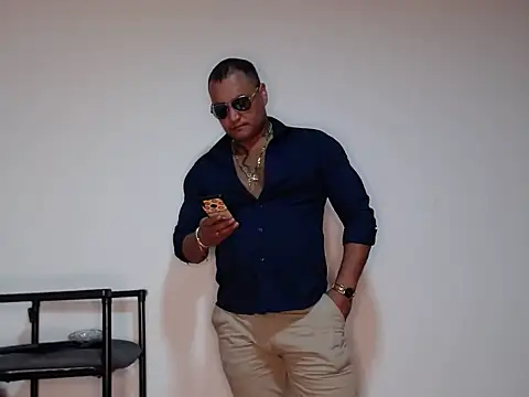 Snapshot of hardrock982 chatting on 09.13.25 hardrock982 online show from 09.13.25