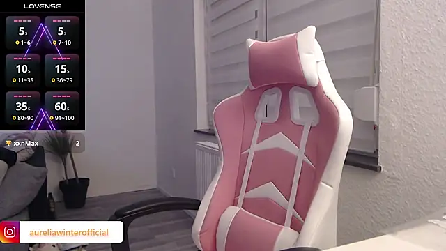 AureliaWinter online show from 01.31.25