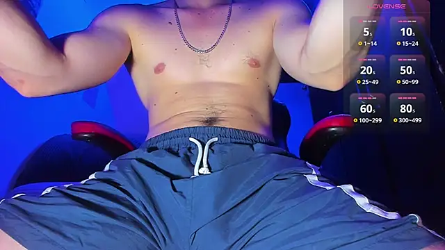 Snapshot of Alex_smith00 chatting on 03.21.25 Alex smith00 online show from 03.21.25