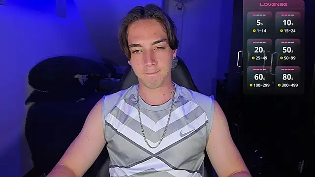 Snapshot of Alex_smith00 chatting on 09.15.25 Alex smith00 online show from 09.15.25