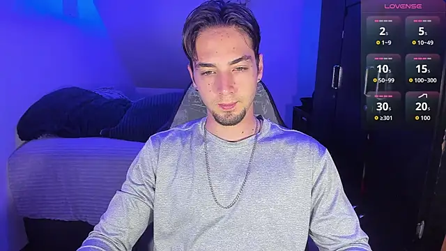 Snapshot of Alex_smith00 chatting on 12.02.25 Alex smith00 online show from 12.02.25