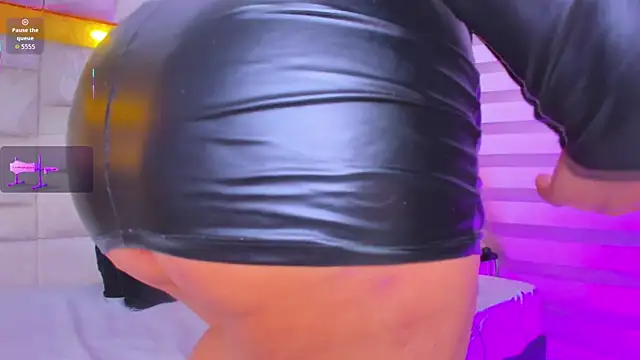 bigass monic online show from 02.12.26