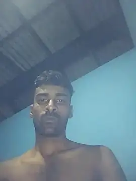 Snapshot of Erangajayawardana chatting on 10.27.25 Erangajayawardana online show from 10.27.25