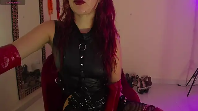 Cristina  Smith online show from 02.06.25