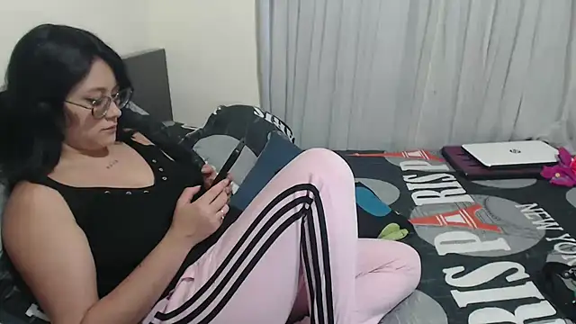 youth lust69 online show from 02.04.25