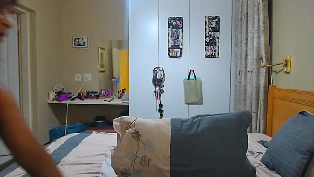 Snapshot of Hotgrannyx chatting on 01.16.25 Hotgrannyx online show from 01.16.25