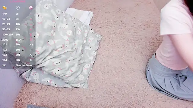 Snapshot of loliwoods chatting on 09.22.25 loliwoods online show from 09.22.25