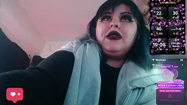 Psychobitch7 online show from 04.15.26
