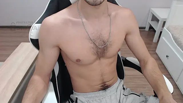 Snapshot of Mandarin4ks chatting on 01.21.25 Mandarin4ks online show from 01.21.25