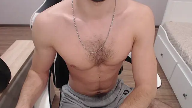 Snapshot of Mandarin4ks chatting on 03.12.25 Mandarin4ks online show from 03.12.25