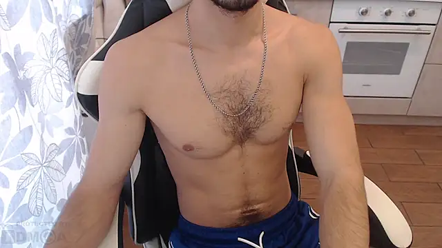 Snapshot of Mandarin4ks chatting on 10.06.25 Mandarin4ks online show from 10.06.25