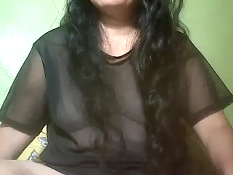 Snapshot of SoSweetPearl chatting on 03.16.25 SoSweetPearl online show from 03.16.25