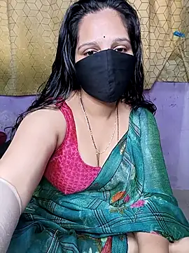 Rising Smiler online show from 02.21.25