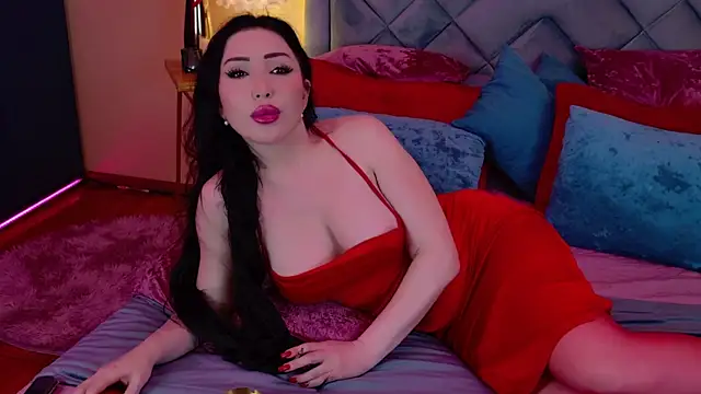 Snapshot of Dalia_Lavish chatting on 11.10.25 Dalia Lavish online show from 11.10.25