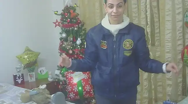 hotSANDRA STARR online show from 12.19.24