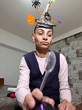 hotSANDRA STARR online show from 10.13.25