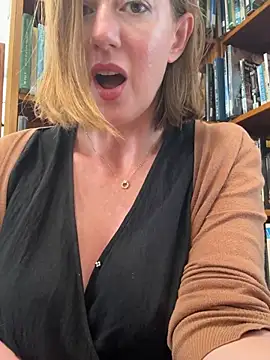 TopsyWilde online show from 01.08.25