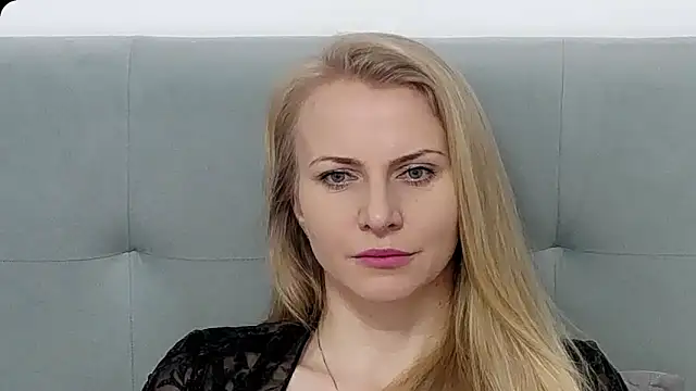 Snapshot of K__Adrienne chatting on 02.27.26 K Adrienne online show from 02.27.26